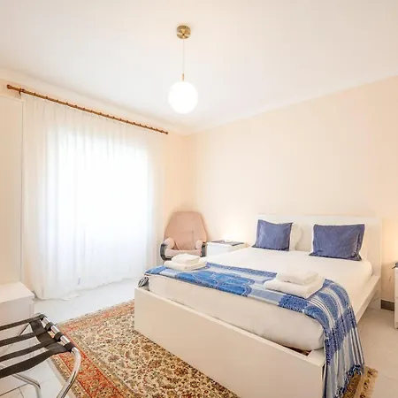 Guestready - Floral Эрисейра