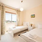 Guestready - Floral * Ericeira