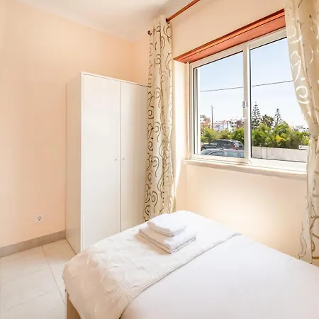 Guestready - Floral Apartment