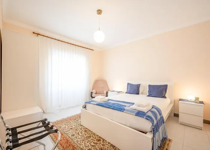 Guestready - Floral Ericeira